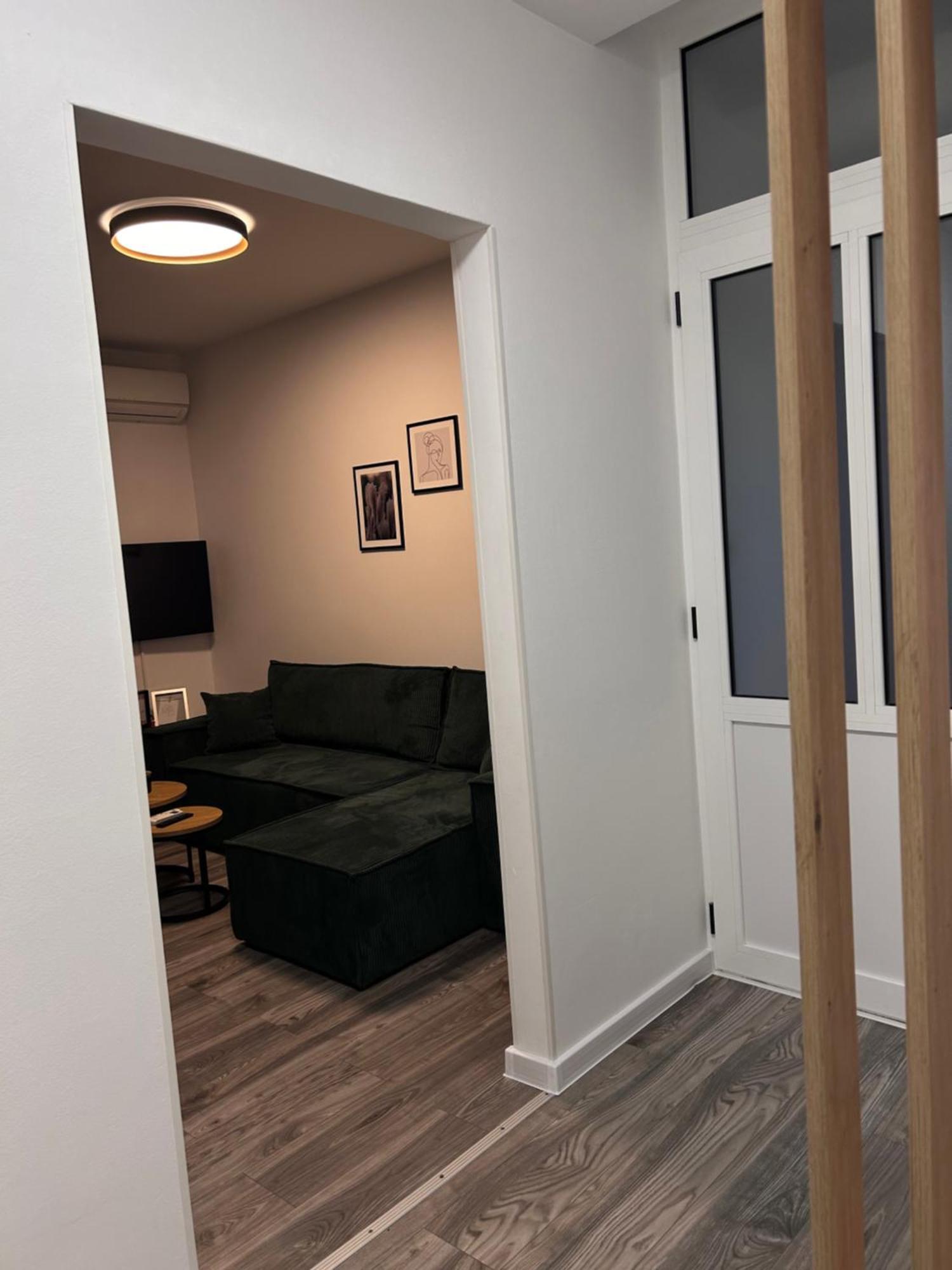 Appartamento Apartman Zen Kaštela Esterno foto