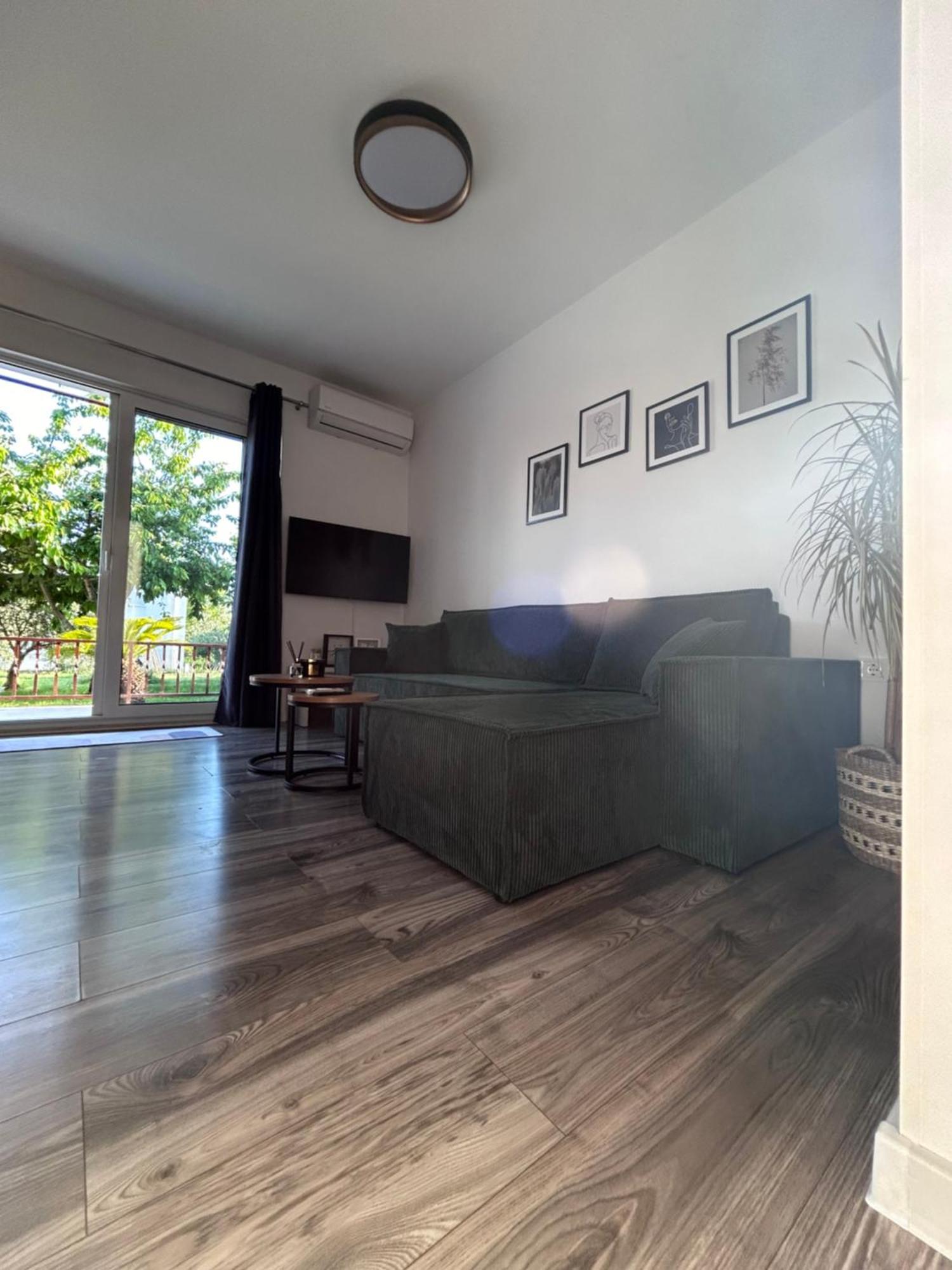 Appartamento Apartman Zen Kaštela Esterno foto